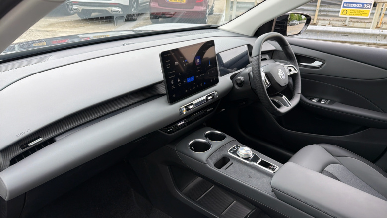 MG MGS5 170kW Trophy EV Long Range 64kWh 5dr Auto Electric Estate